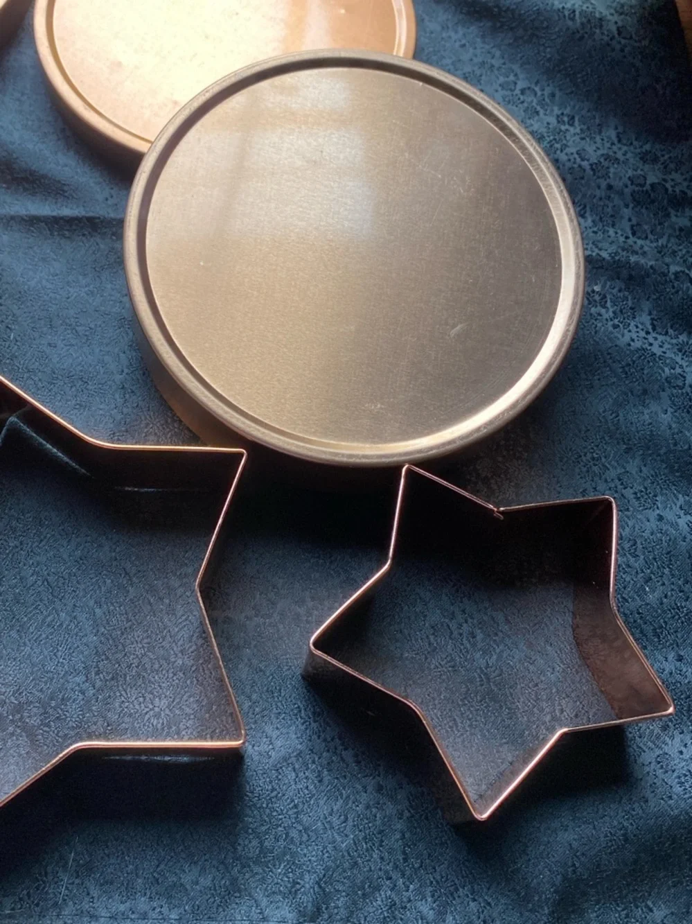 Copper Cookie Cutter Tin Sets - 3 Gingerbread & 2 Star Shapes 1